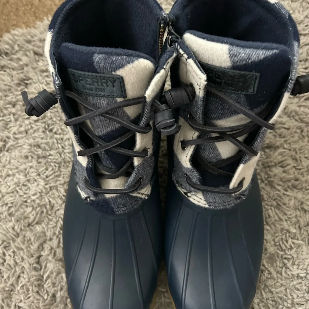 Sperry Saltwater Check Navy Boots - Picture 4 of 6